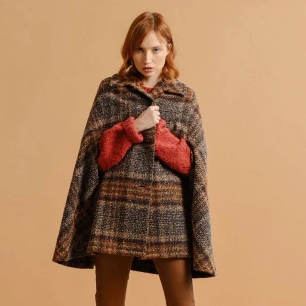 Molly Bracken Brown Plaid Wool Cape (Size S)